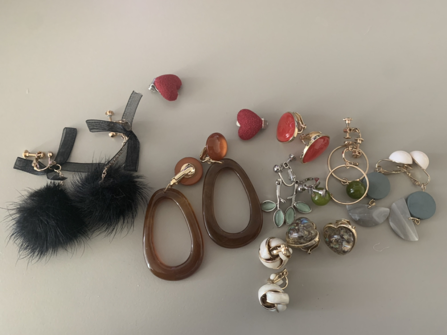 ear clip earrings thumbnail