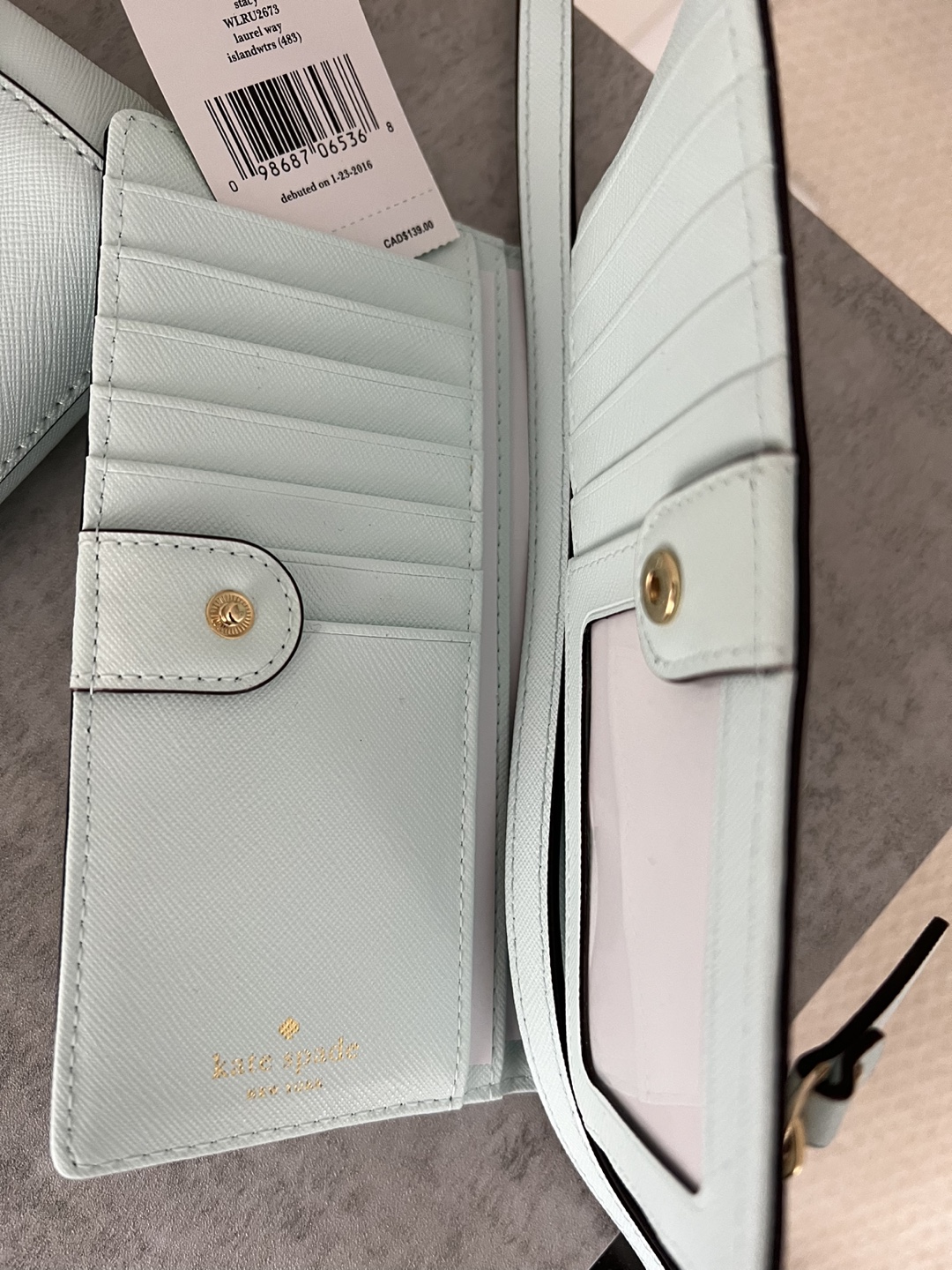 Kate Spade Purse & Matching Wallet image indicator(9)