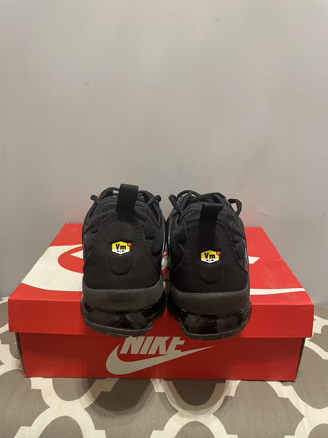 Nike Air Vapormax Plus Size 11.5