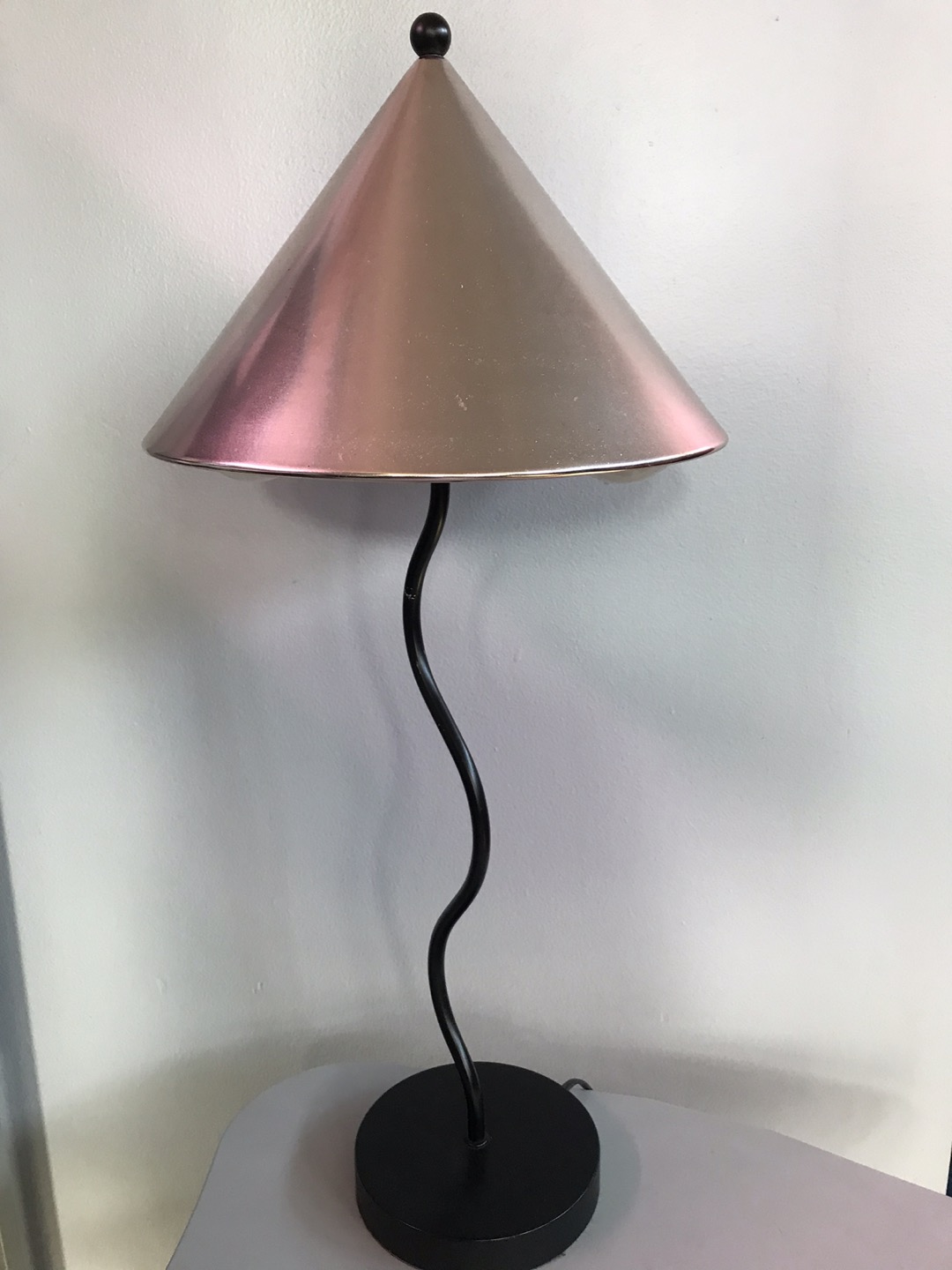 Table lamp