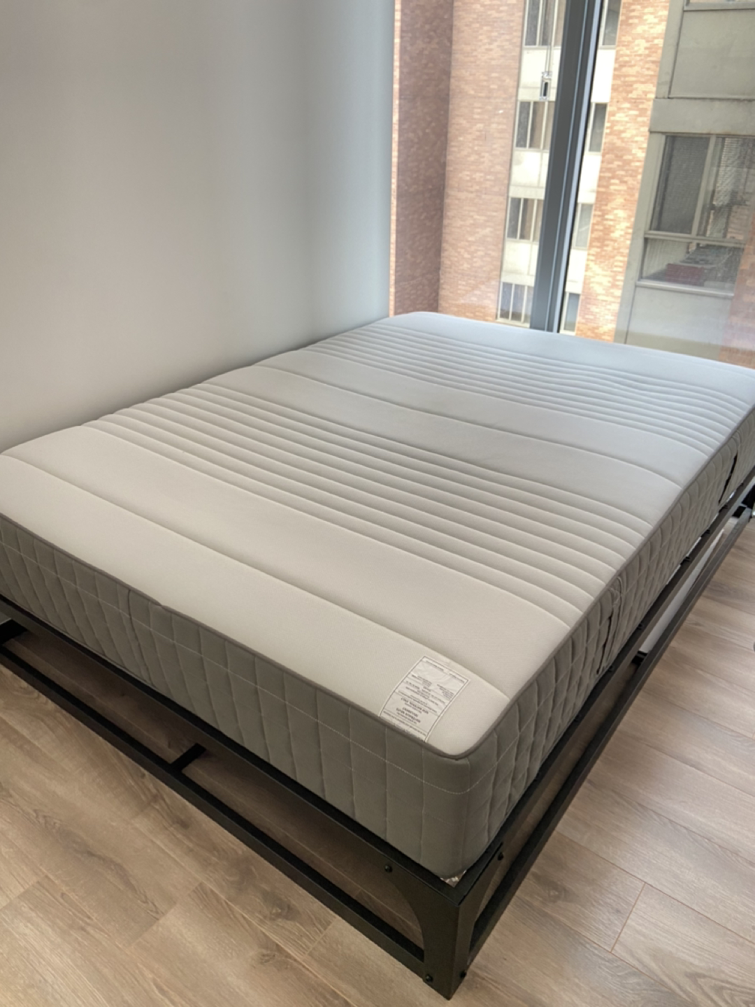 Metal Bed frame (Double)
