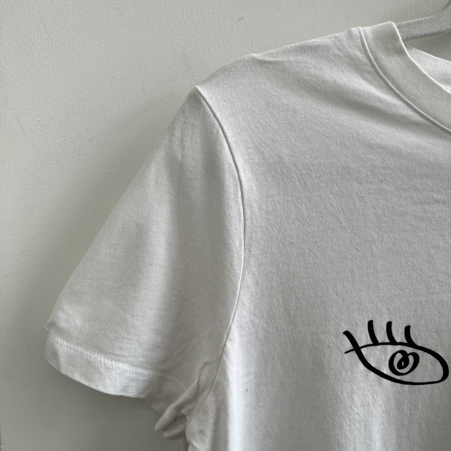 LADIES GRAPHIC TSHIRT image indicator(4)