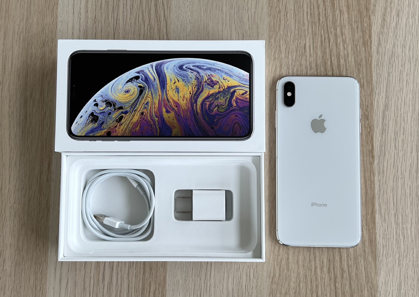White iPhone XS Max 512gb