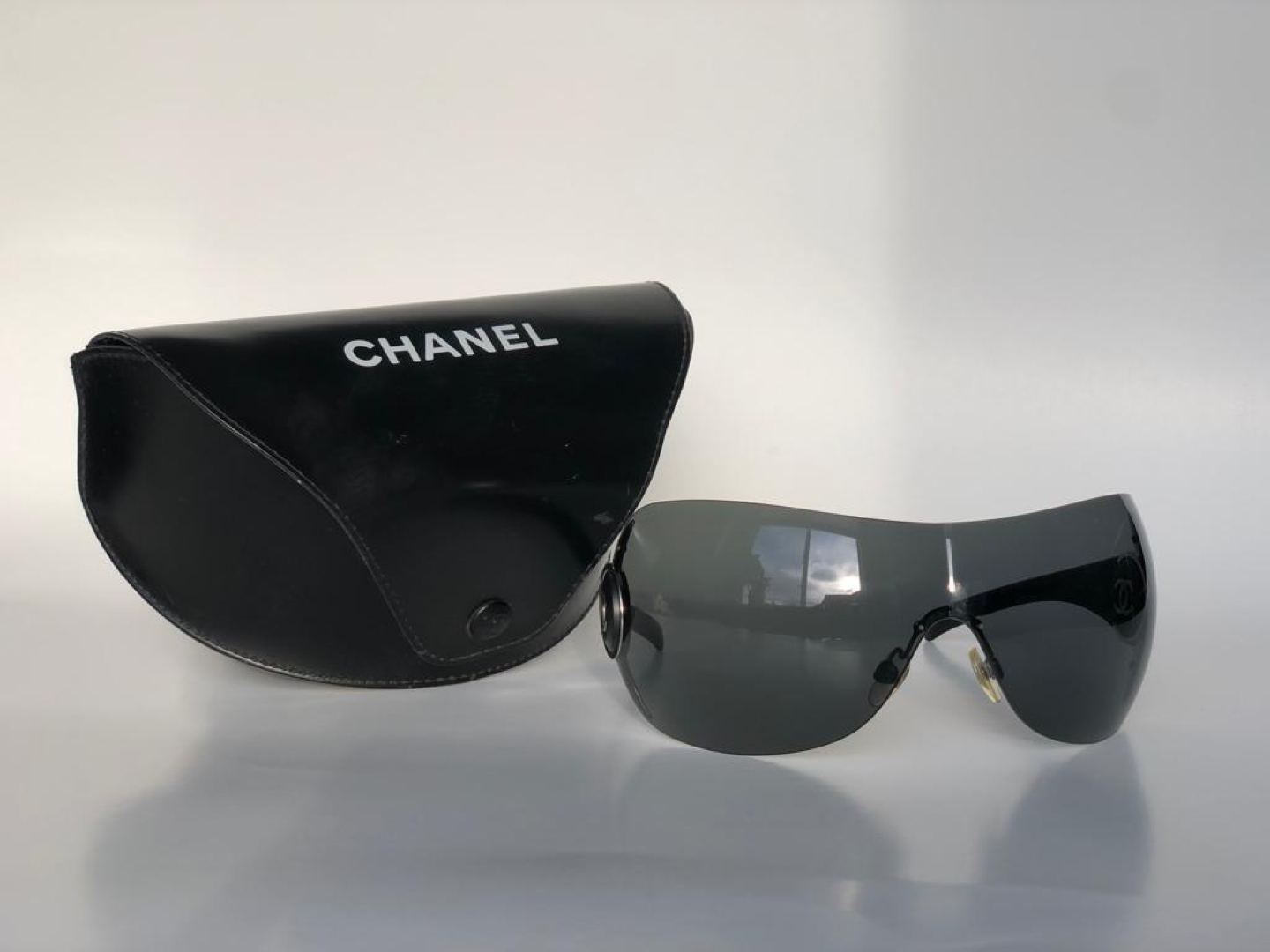 Chanel 6028 vintage sunglasses made in Italy 2000's original thumbnail