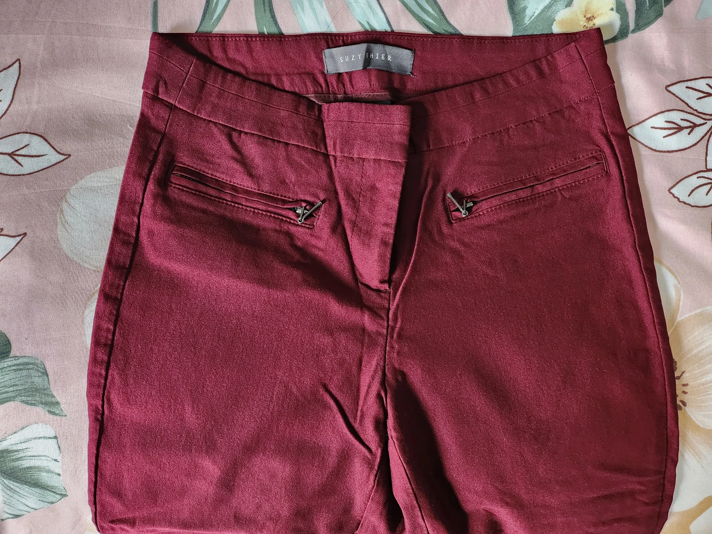 Suzy Shier Office Leggings