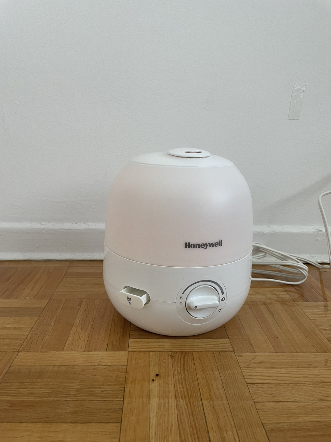 Honeywell weHUL530C Ultra Glow™ Ultrasonic Humidifier + Diffuser - photo 3