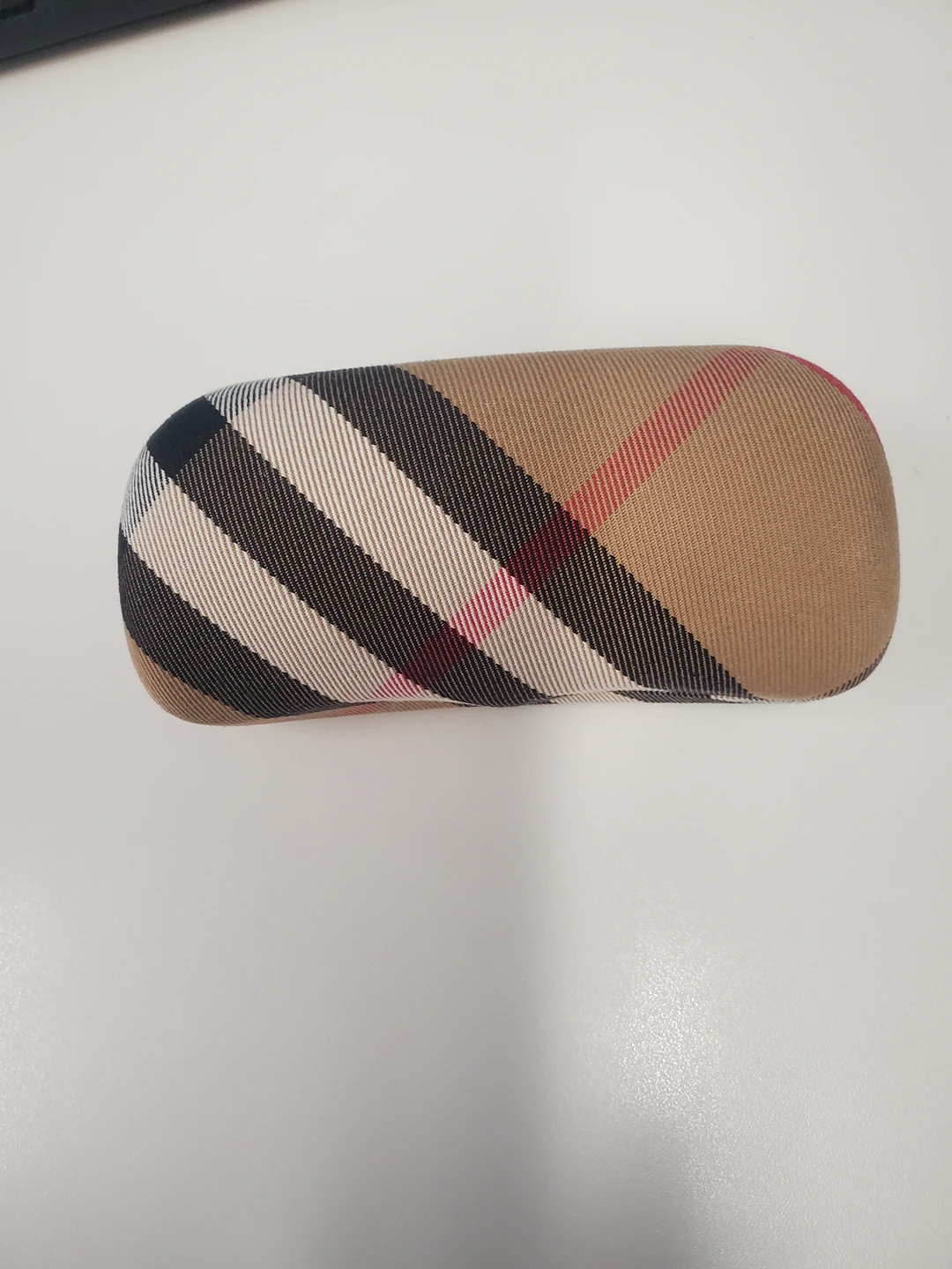 Burburry prescription eye glasses and its case - photo 5