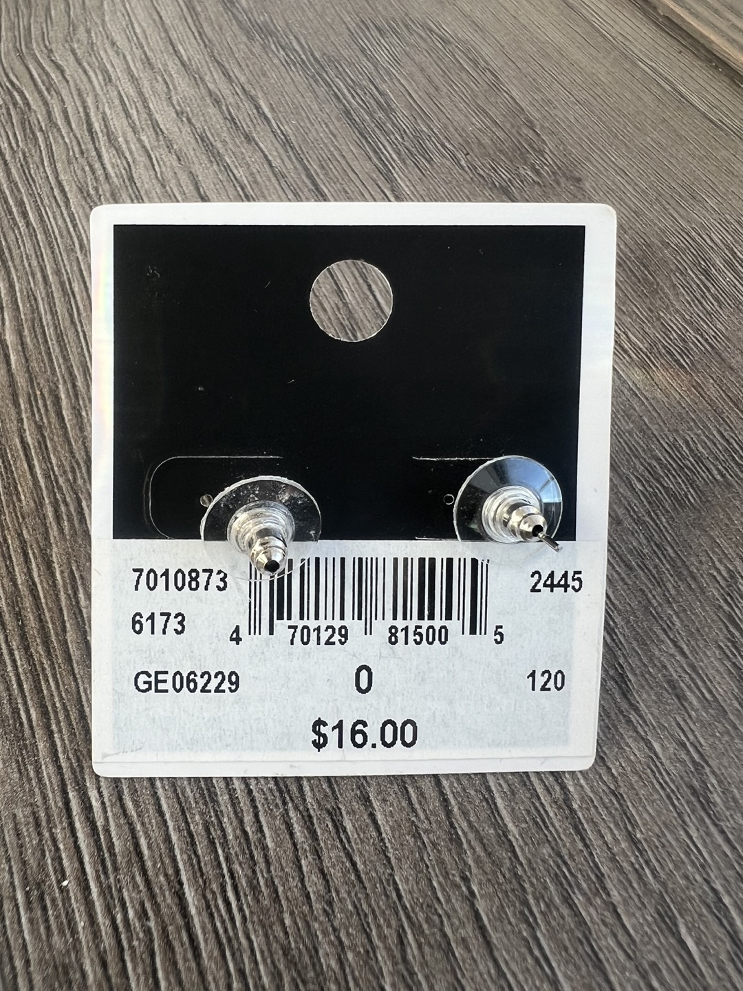 New Melanie Lyne earrings image indicator(3)