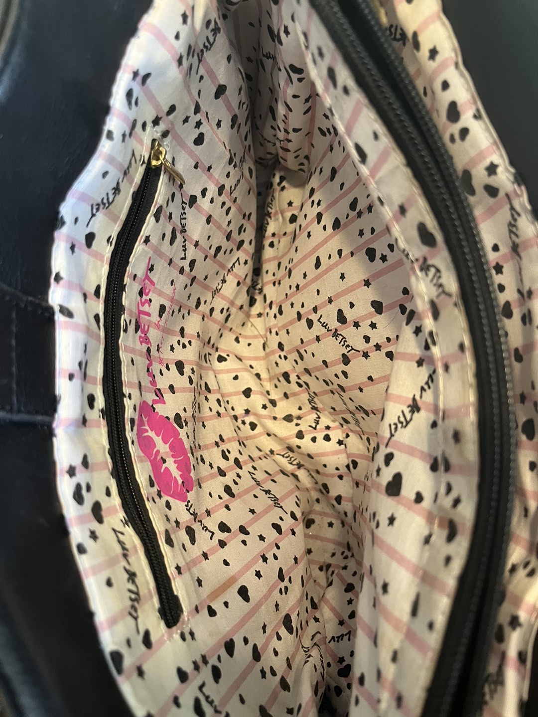 Betsey Johnson Handbag - photo 3