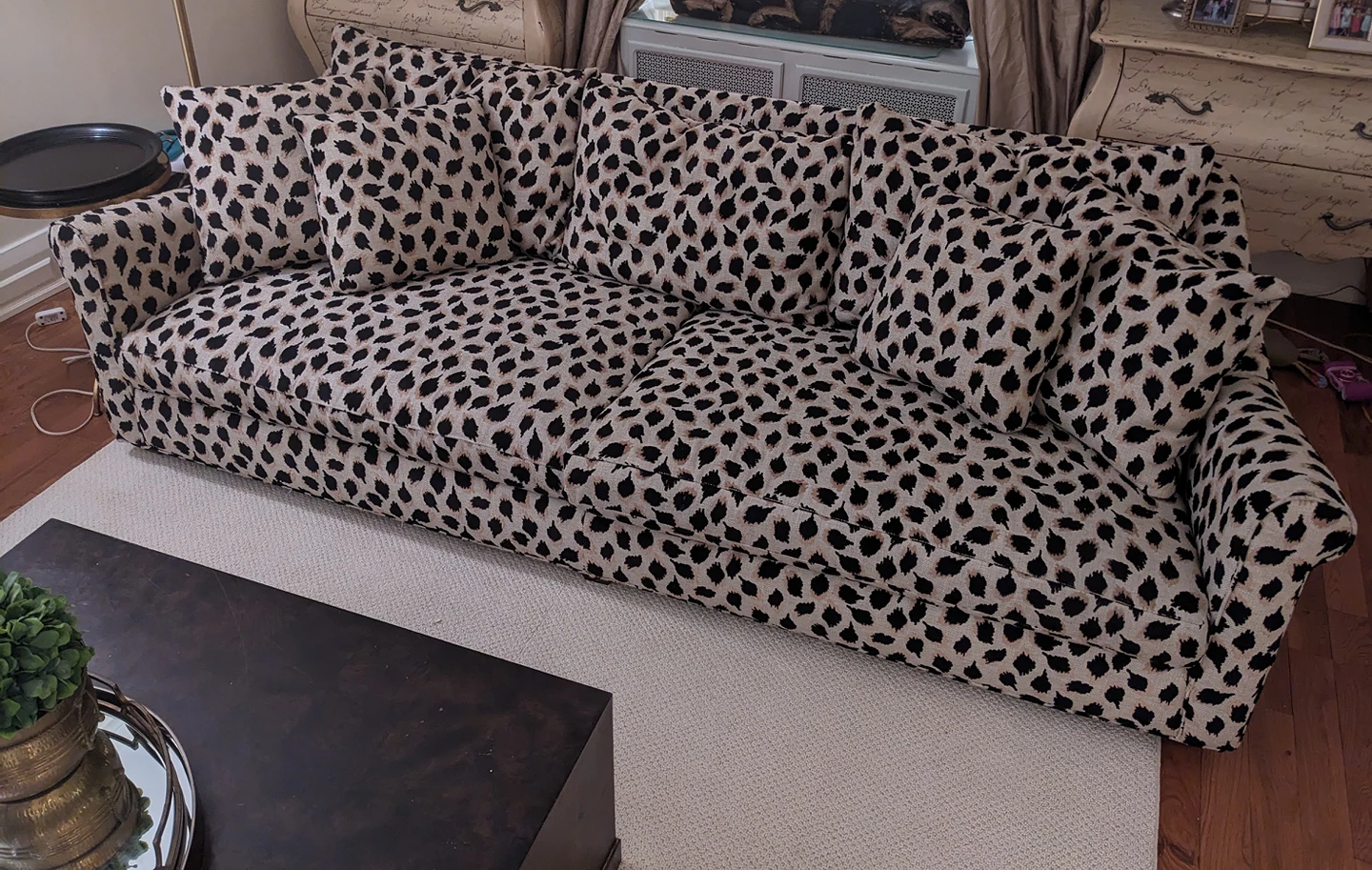 Beautiful Klaussner Down Filled Patterned Sofa - photo 5