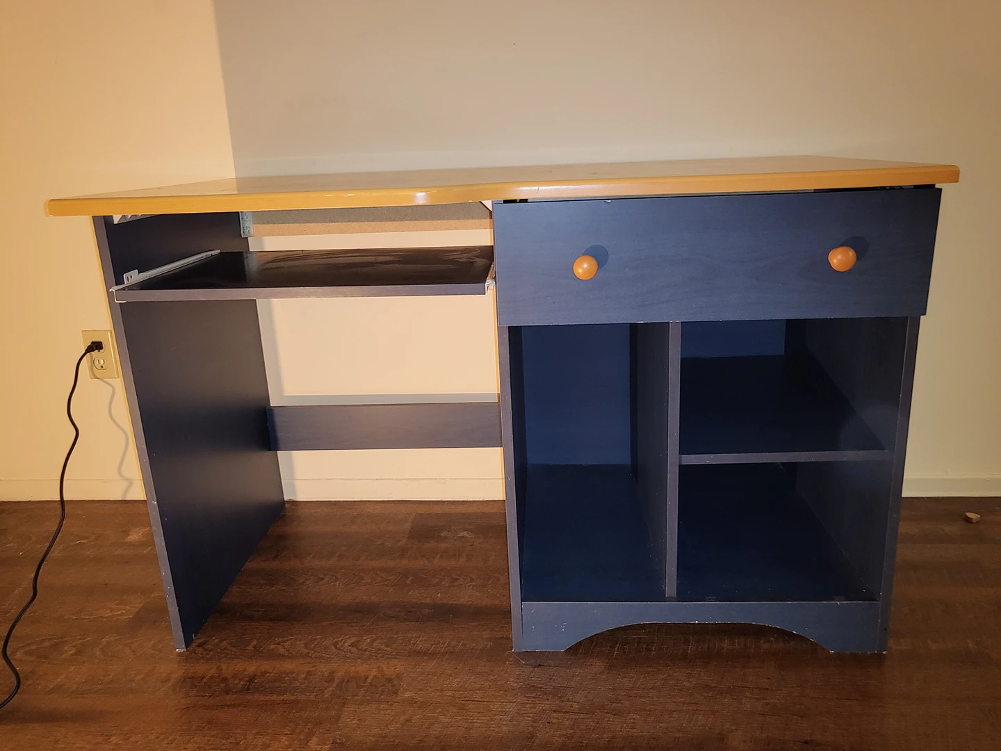 Desk
