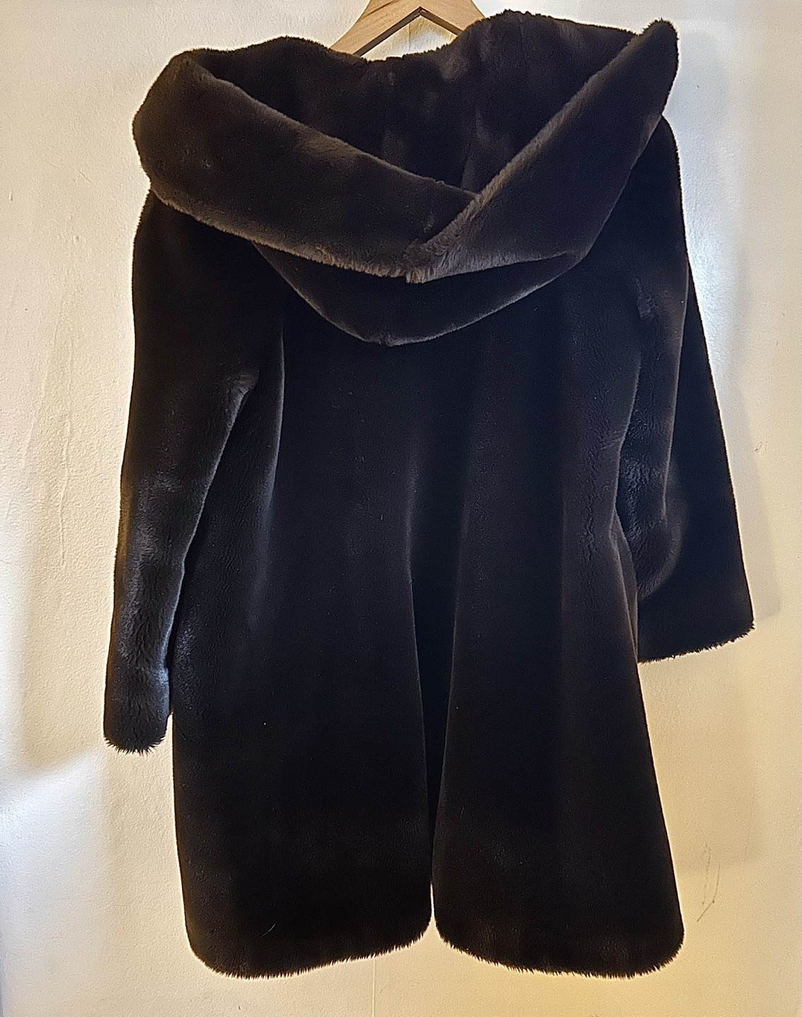 Vintage Holt Renfrew Teddy Bear Jacket (hooded) image indicator(2)