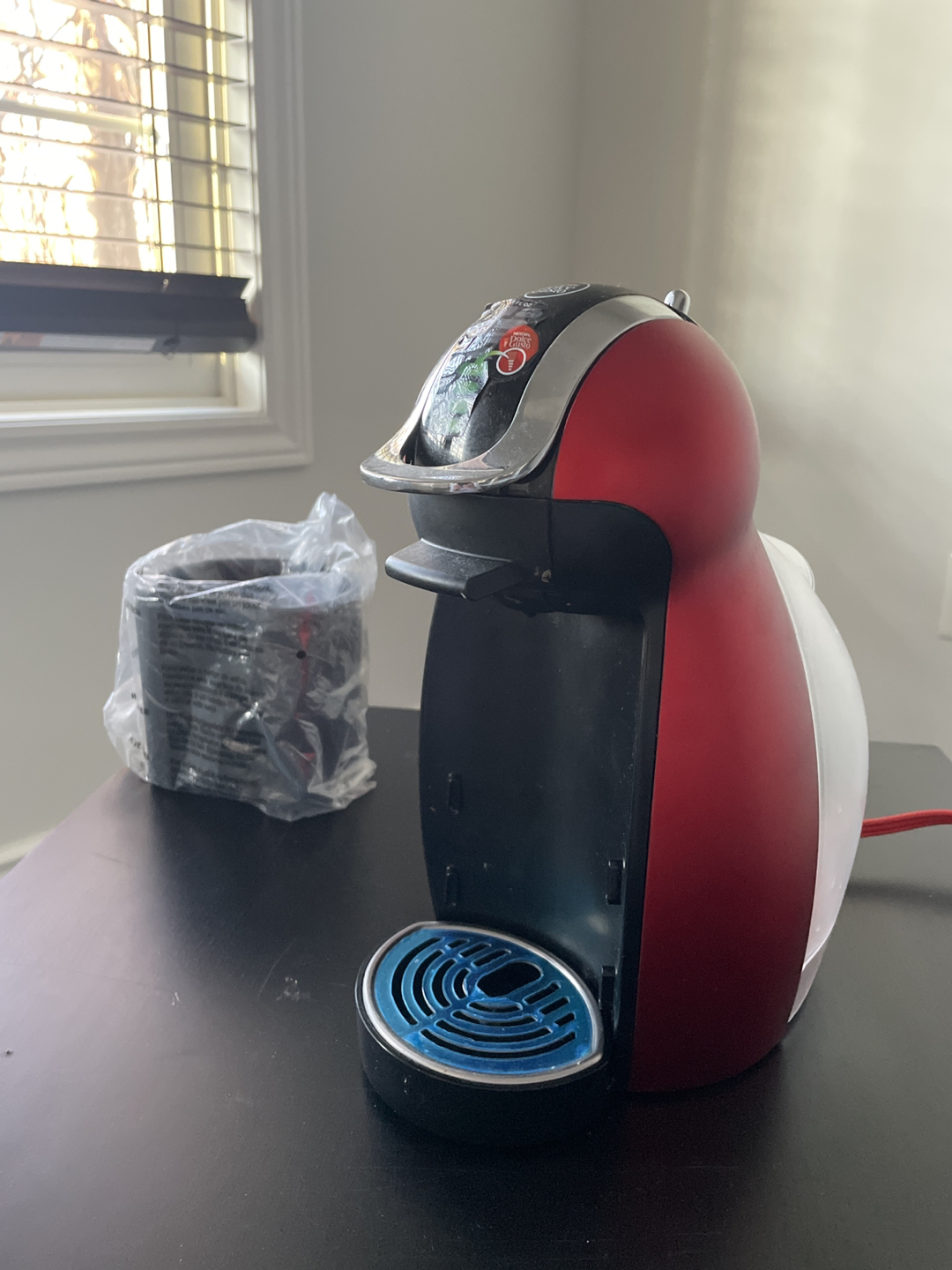 Nescafé Dolce Gusto machine - photo 2