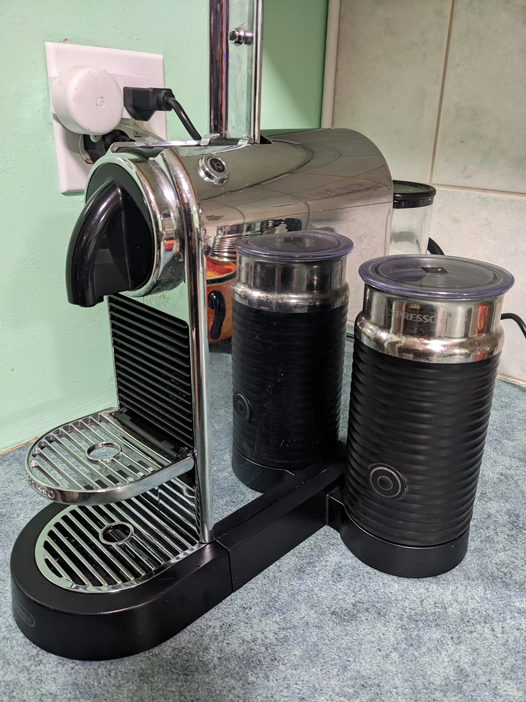 Nespresso CitiZ & milk thumbnail