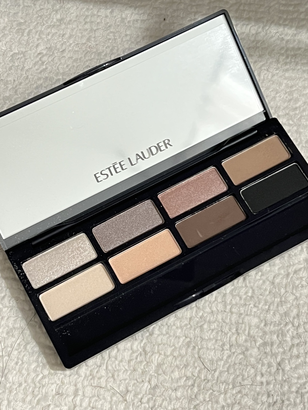 Estée Lauder eye shadow platte 💸 thumbnail