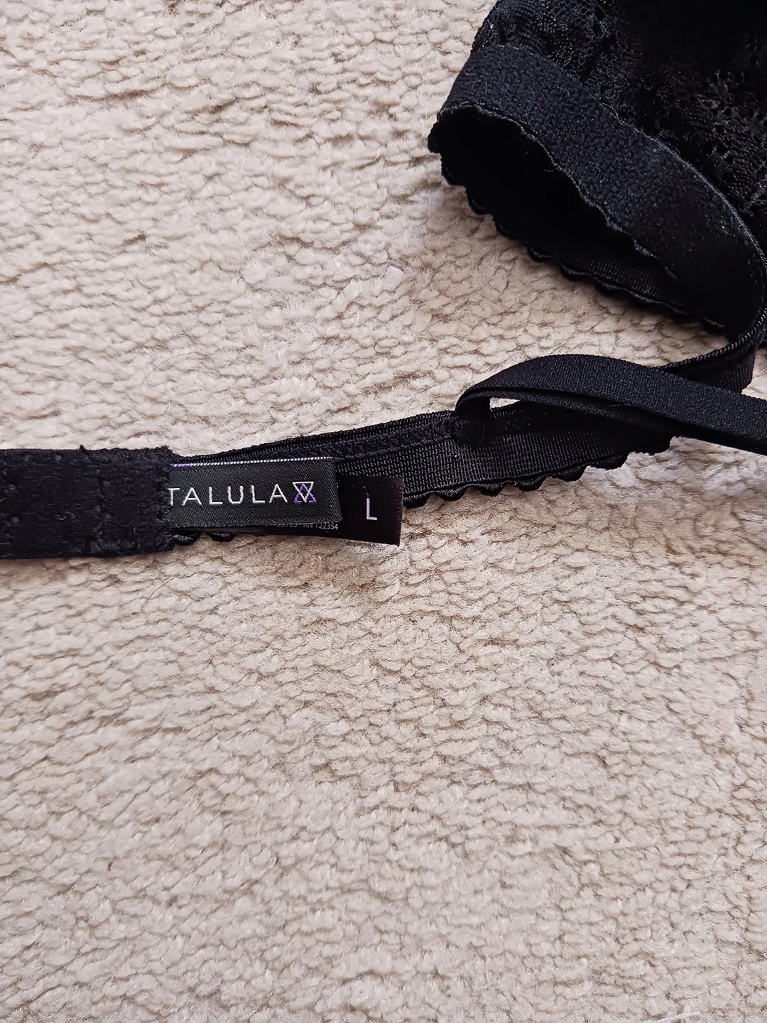 🏀Aritzia Talula lace bra image indicator(3)