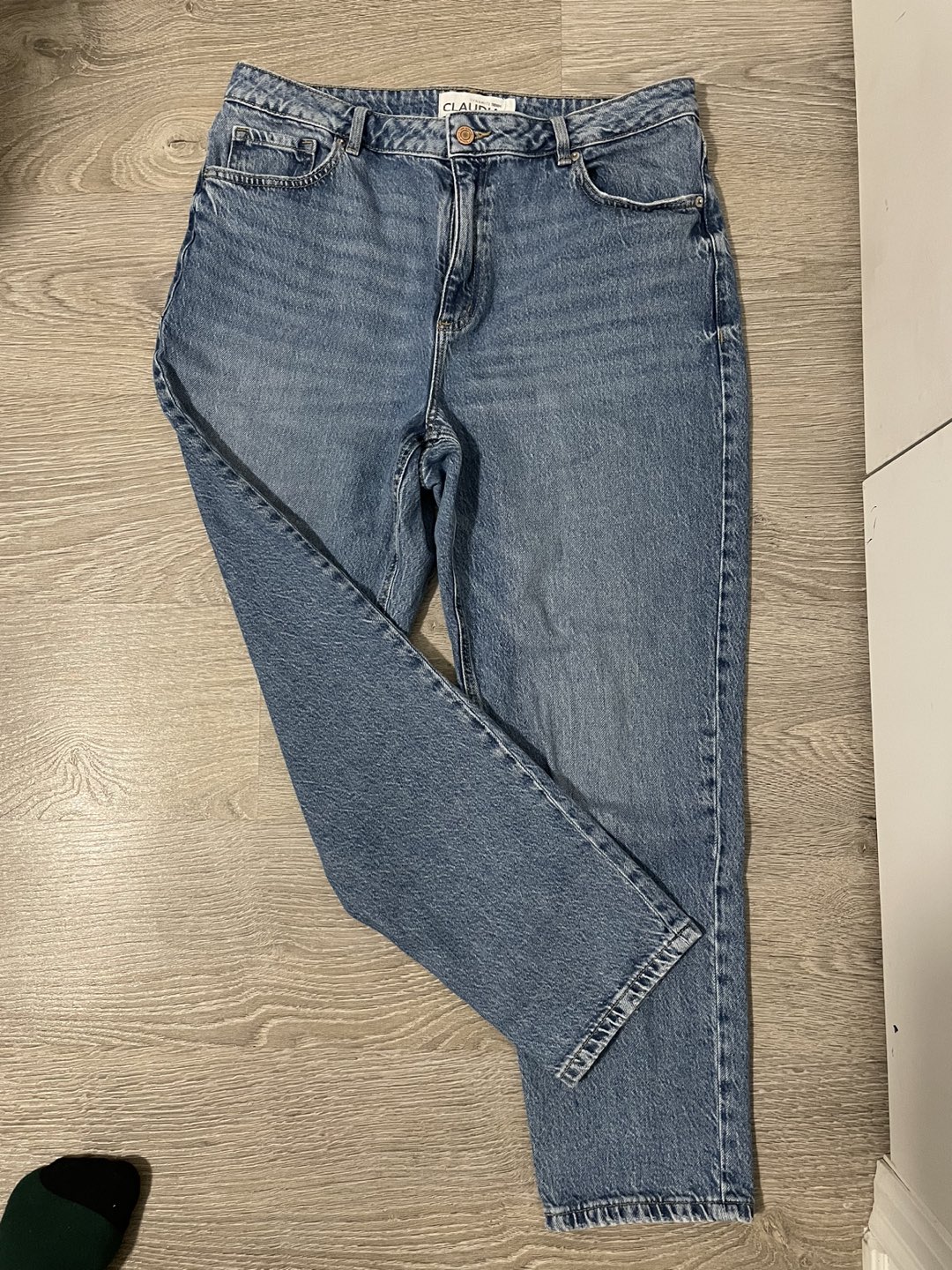 High waisted Mom Jean - size 30