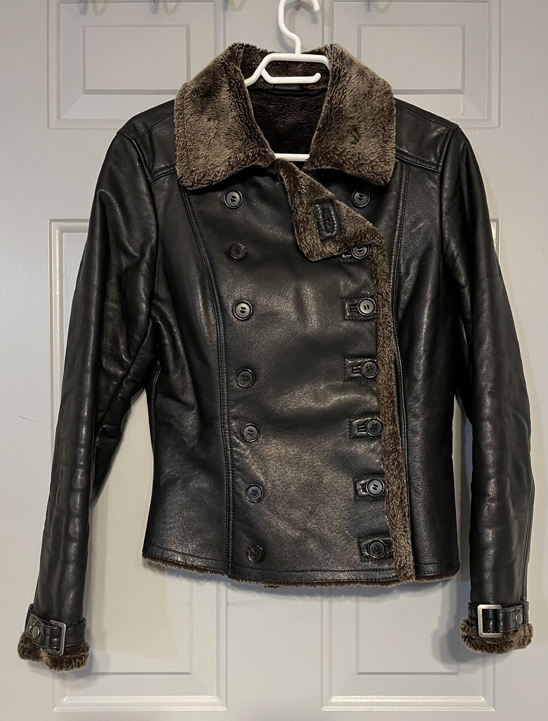 Leather Jacket Lined with Faux Shearling Ladies Size Small