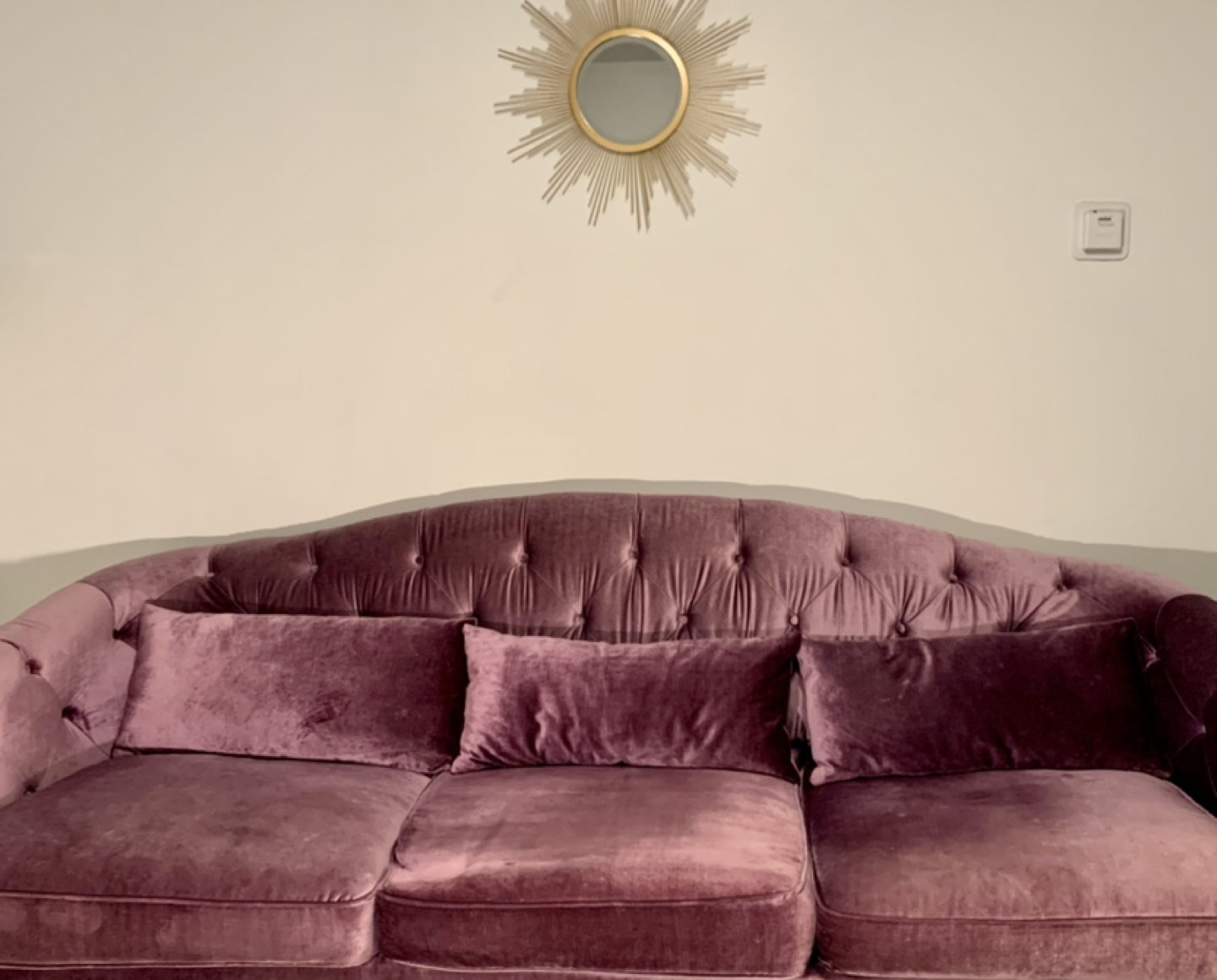 Purple Velvet Tufted Sofa - photo 3