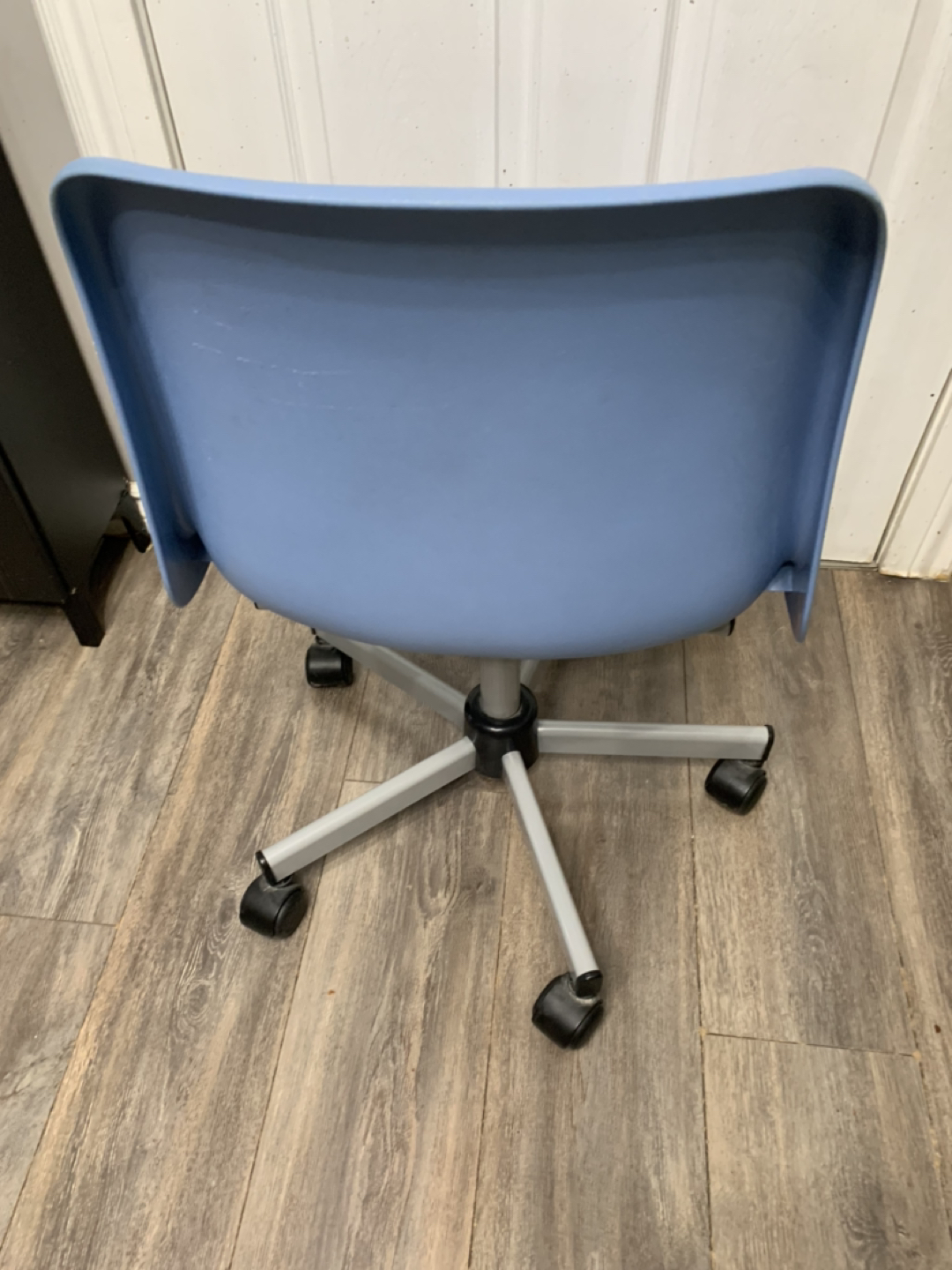 Ikea Sandi desk chair - photo 2