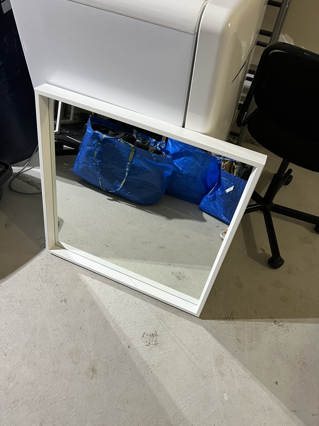 Ikea wall mirror - photo 2