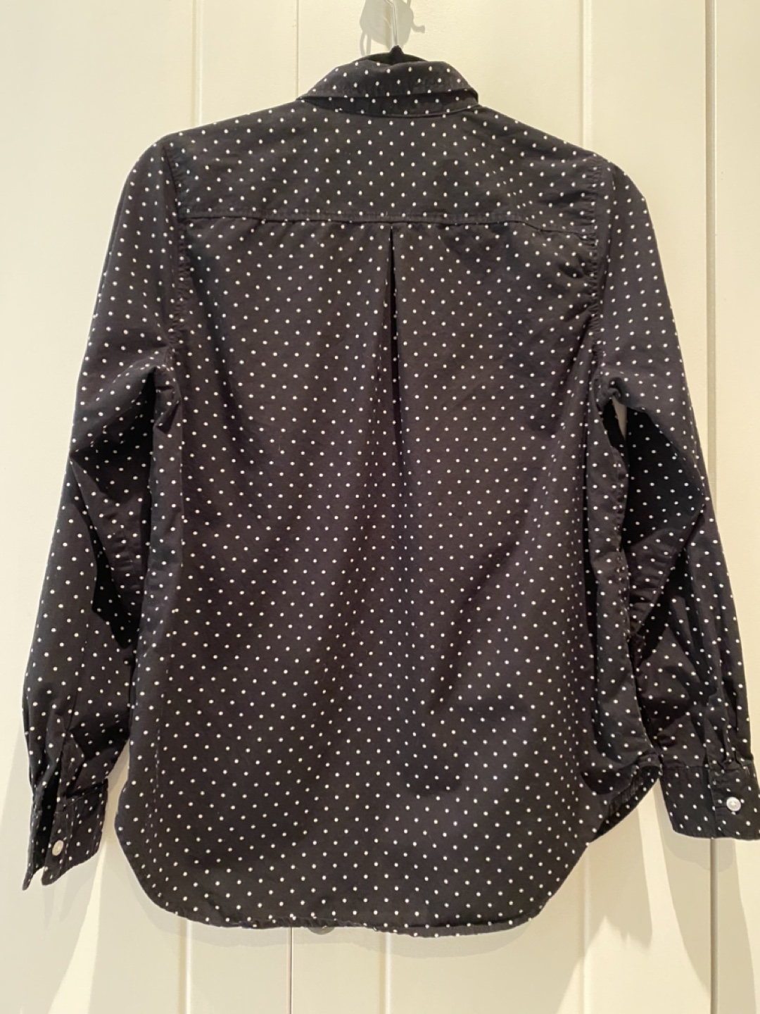 Old Navy ‘The Classic Shirt’ image indicator(3)