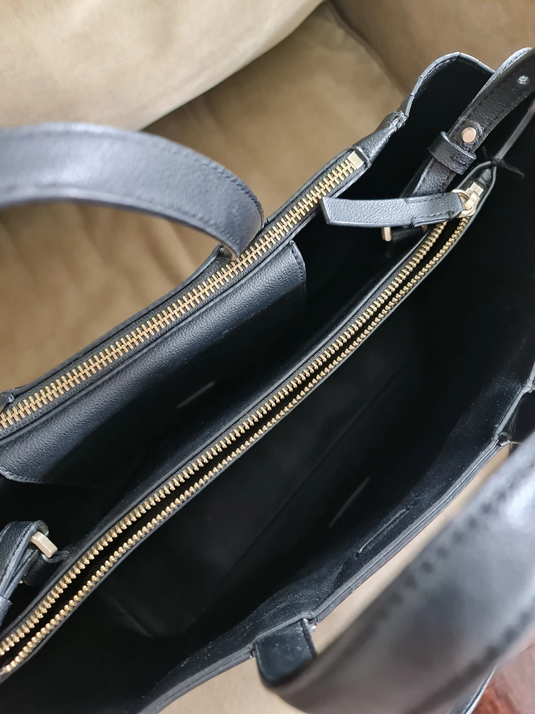 Calvin Klein black bag - photo 5