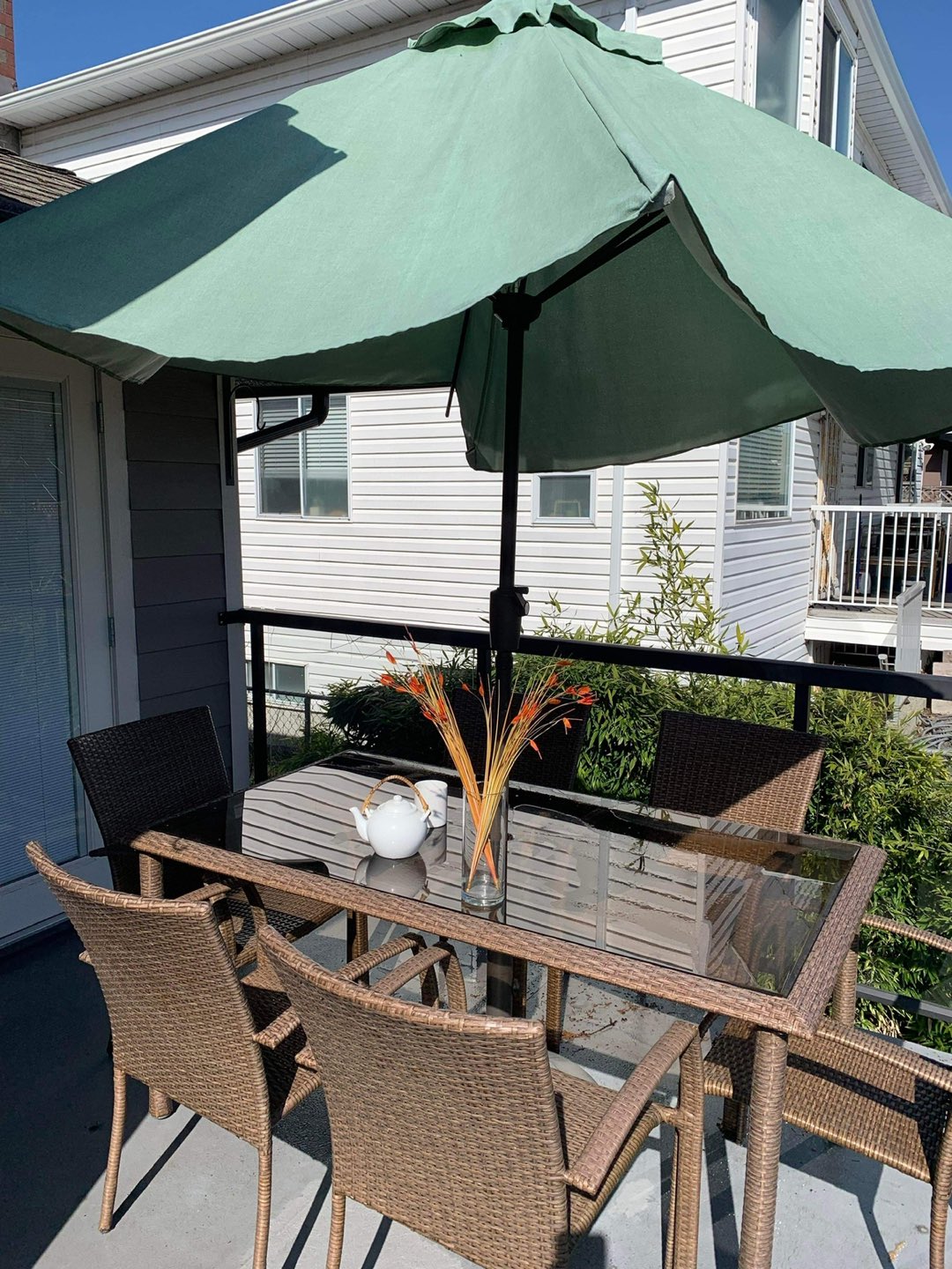 Outdoor Patio Furniture Set with Umbrella