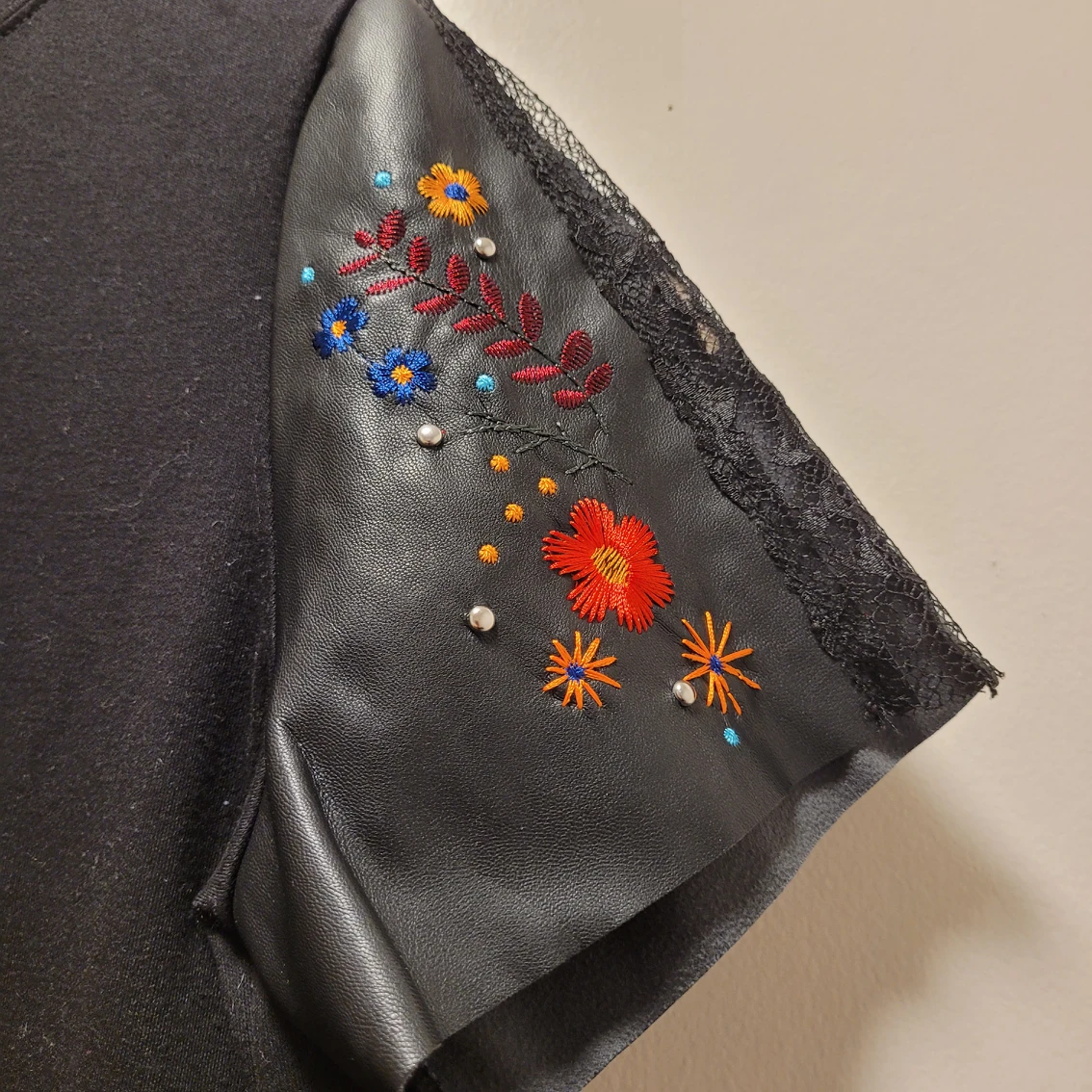 Zara Trafaluc Shift/T-shirt Dress image indicator(3)