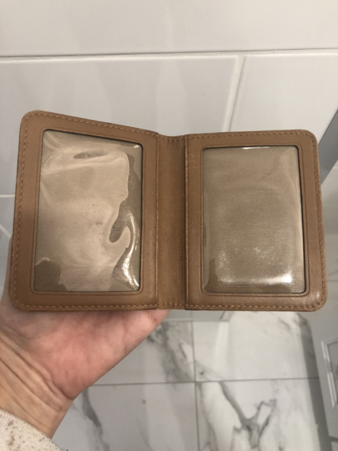 Coach ID holder - photo 3