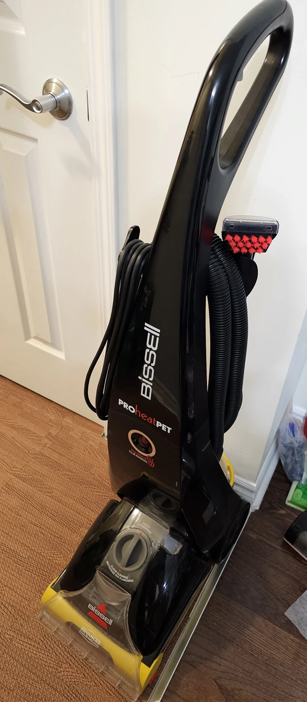 Bissel vacuum(water cleaning possible) thumbnail