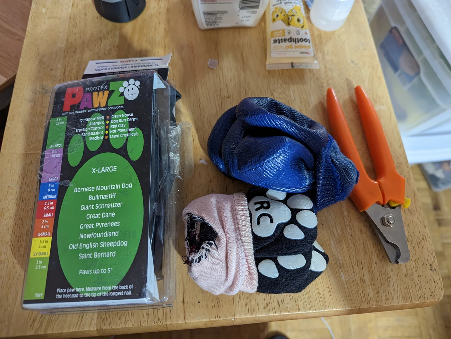 XL dog boots socks clippers