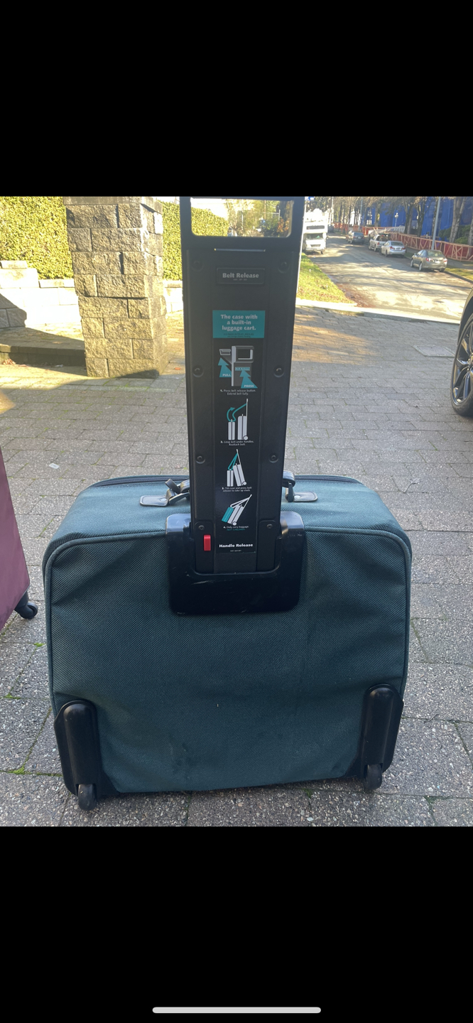 Suitcase - photo 2