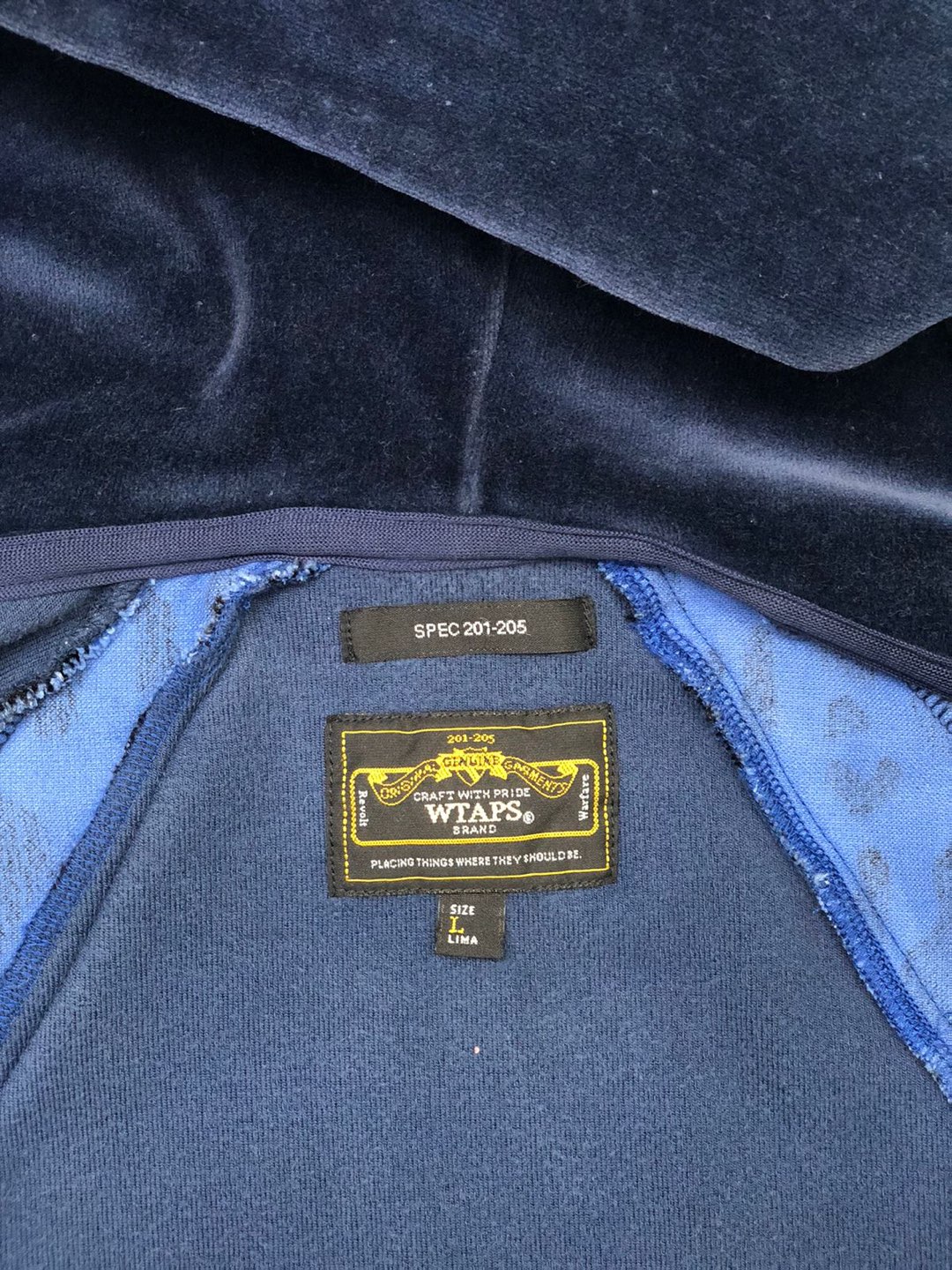 WTAPS, Hoody, animal print, velvet,  Large,1 piece of a 2 set. - photo 4