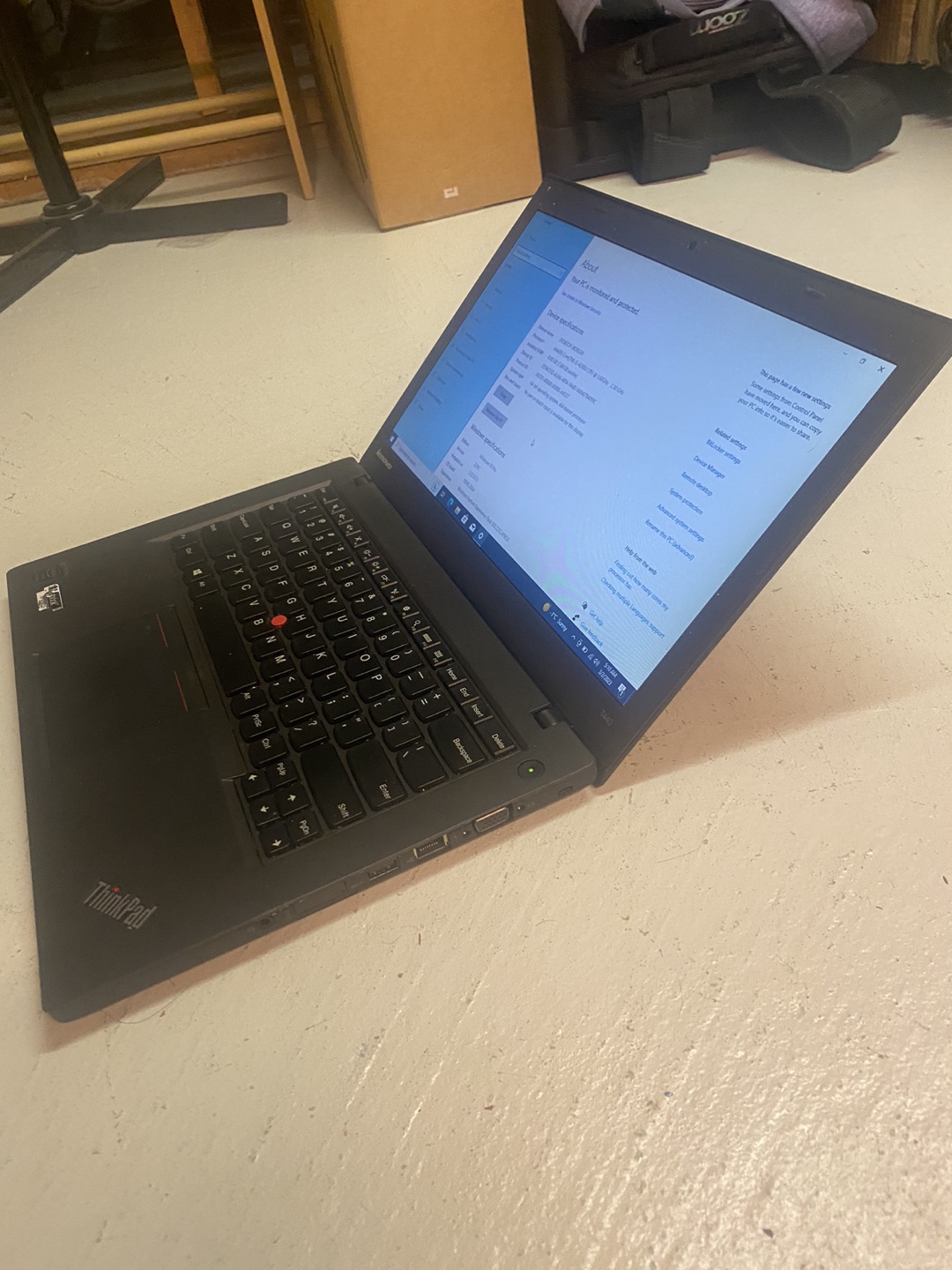 Lenovo thinkpad laptop, intel i5 , 8 GB RAM , 500 GB storage, - photo 2