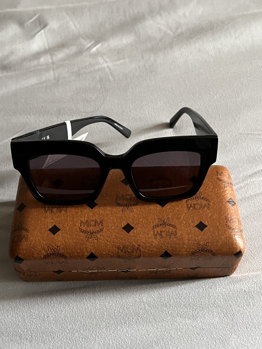 MCM sunglasses for sale thumbnail
