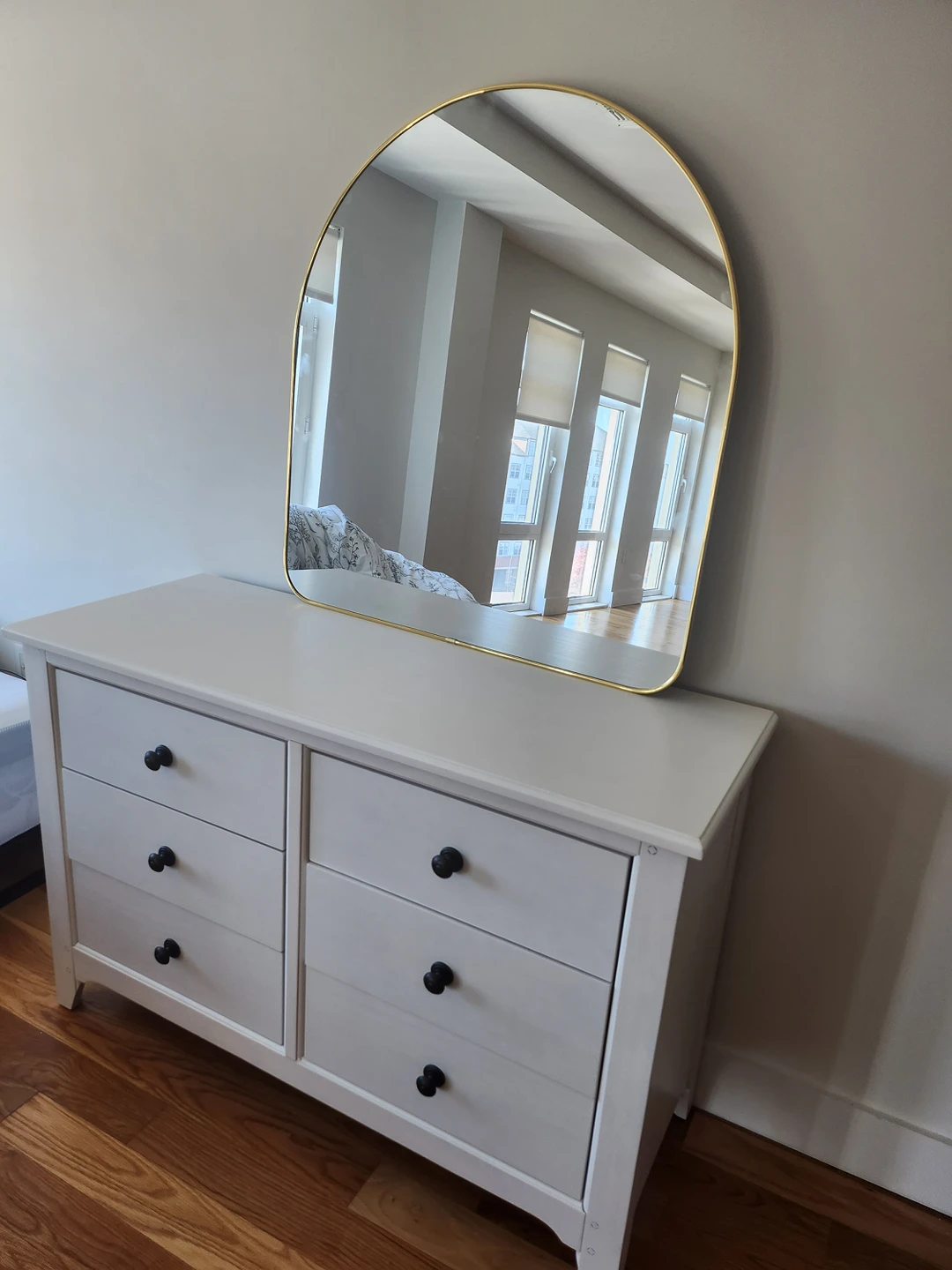 6 Drawer  Dewsser. wo mirror - photo 2