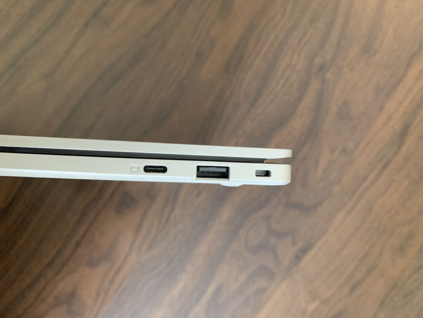 💻💻Samsung galaxy book go 14” 💻💻 image indicator(3)