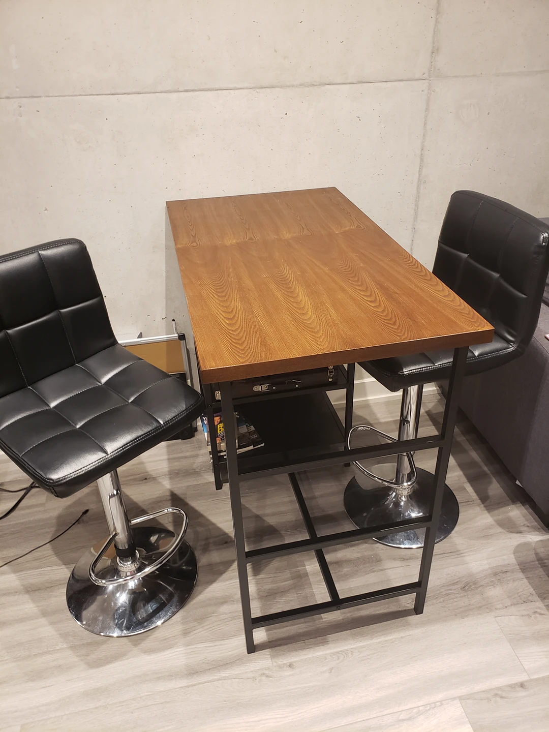 Counter Height Dining Set