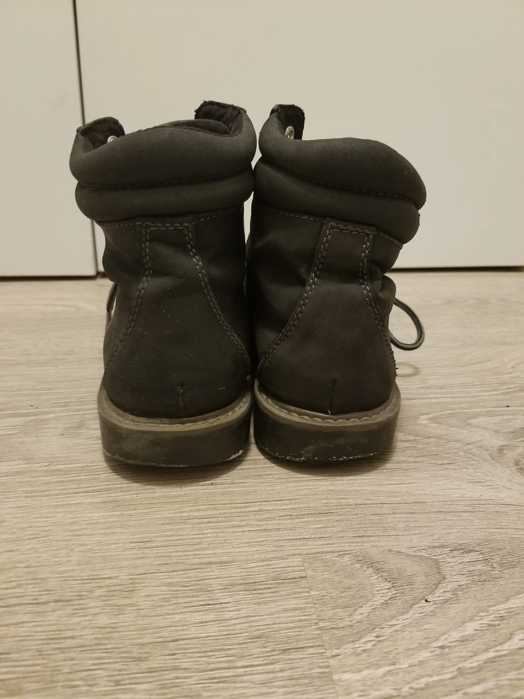 FREE Women's Boots: Size [6] - photo 5