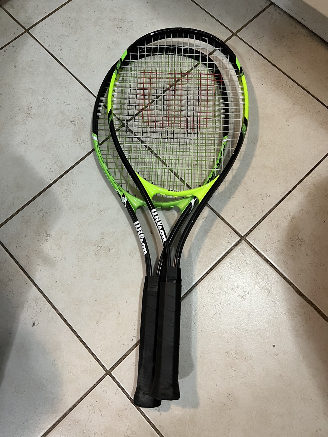 Tennis racket (x2)