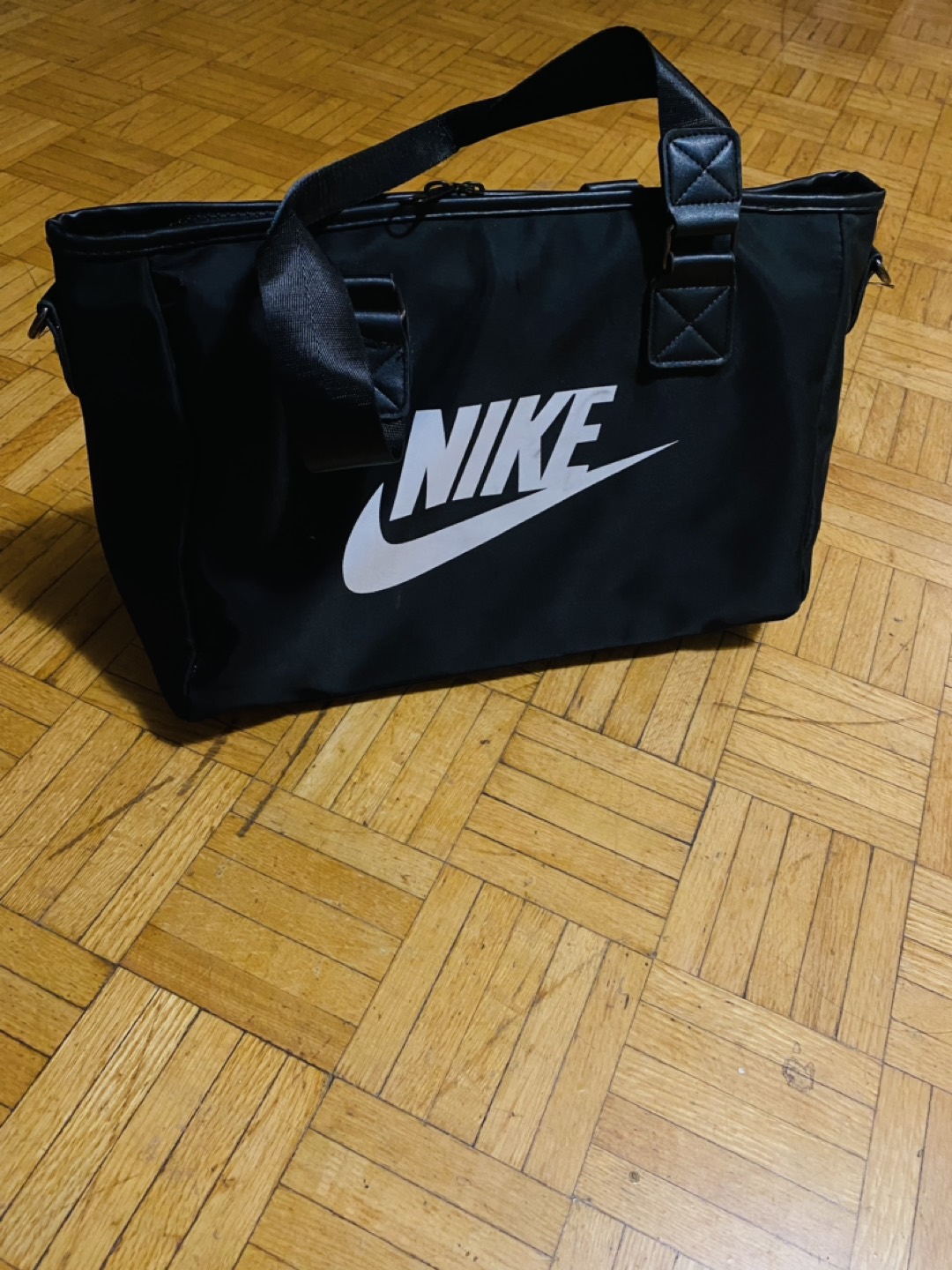 Luggage for sale thumbnail