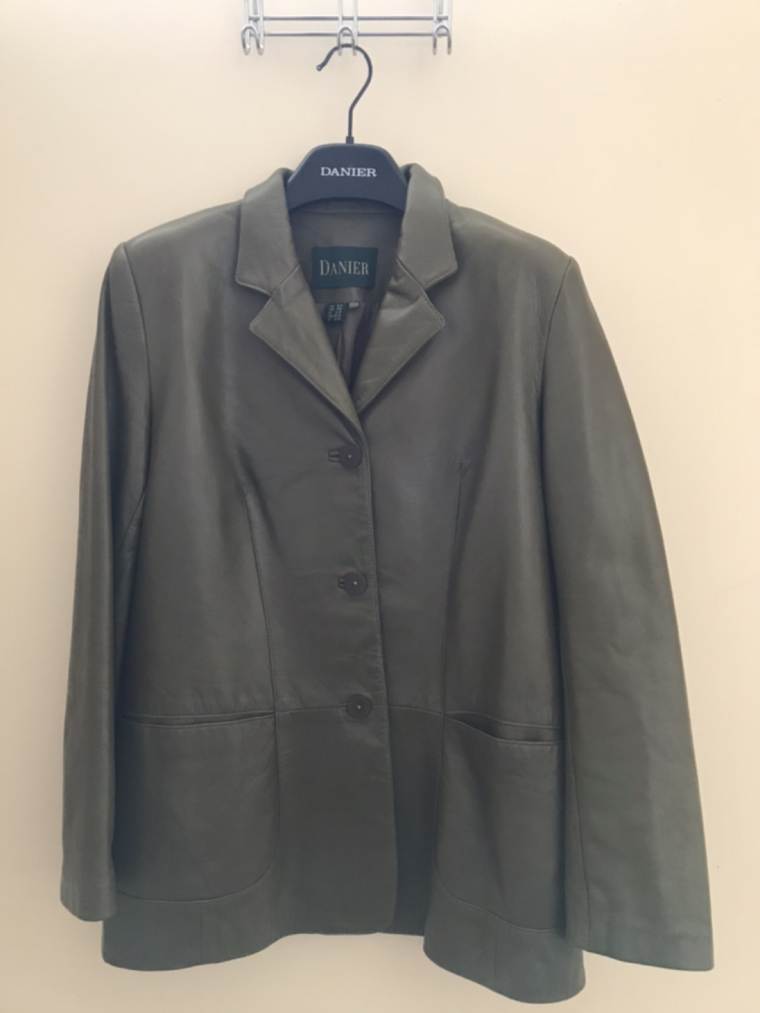 Danier leather jackets - photo 5