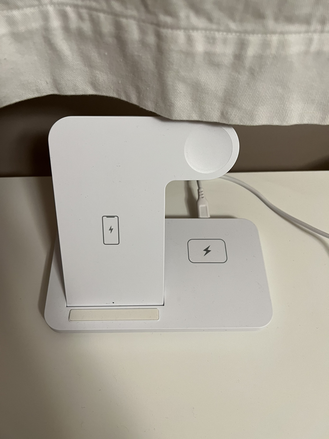 Charge station