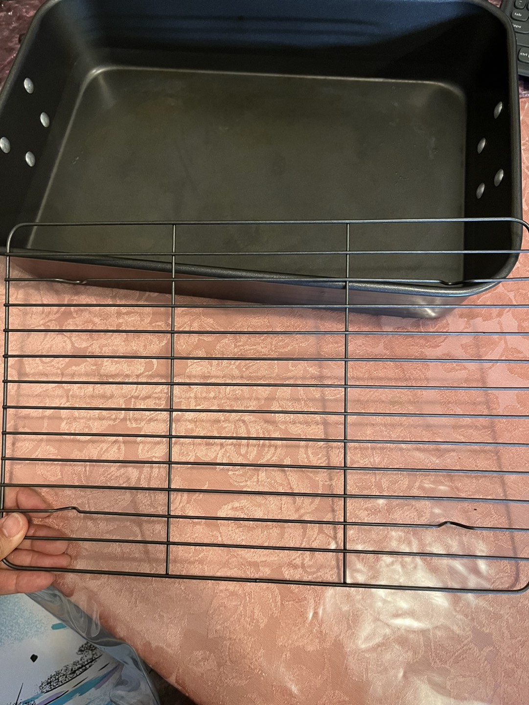 Open roaster with rack image indicator(2)