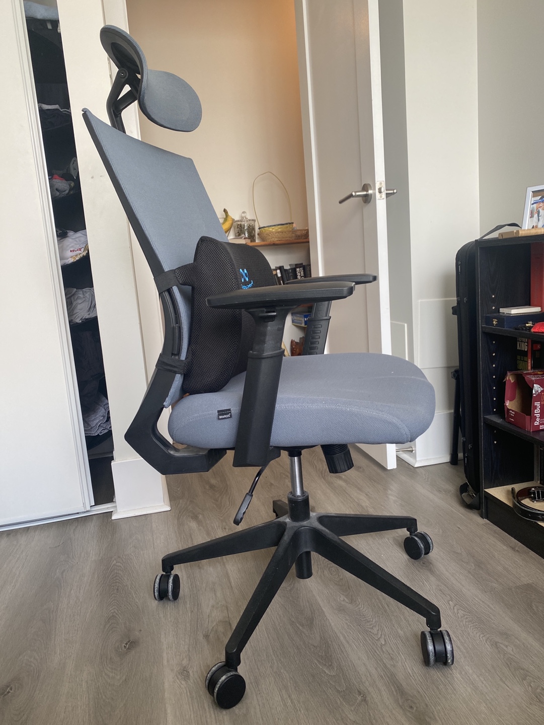 Desk chair - photo 2