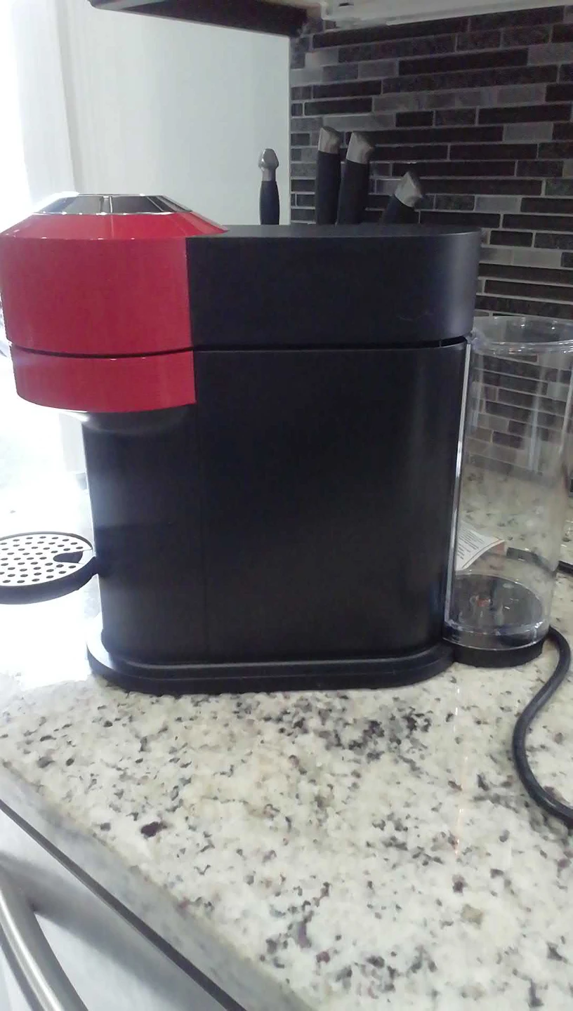 Nespresso coffee and Espresso machine 2 months old - photo 3