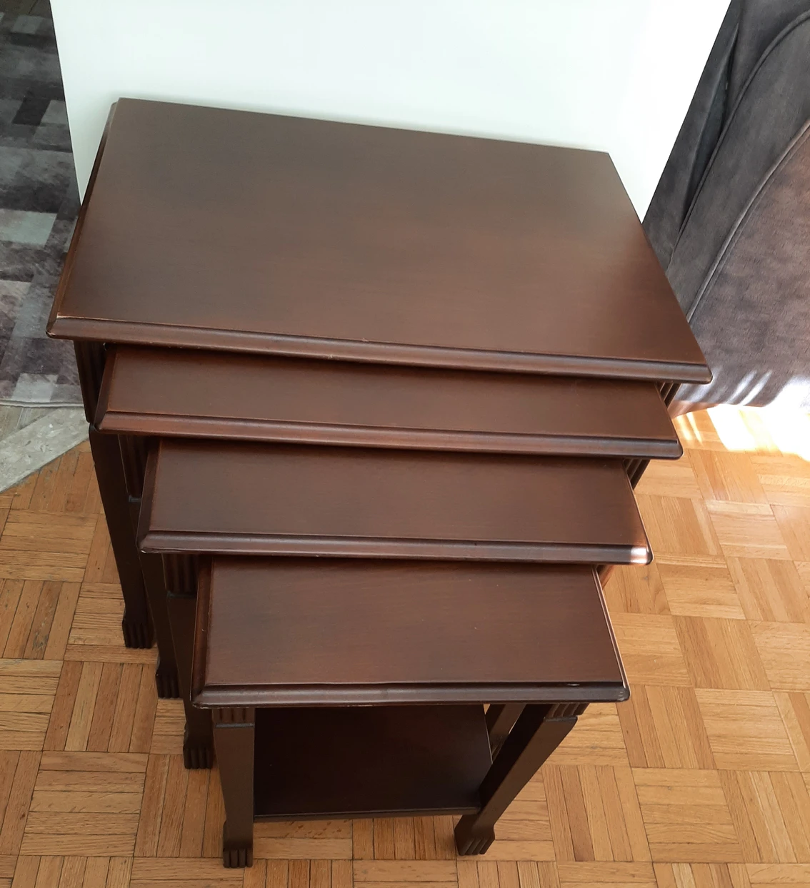 nesting coffee tables