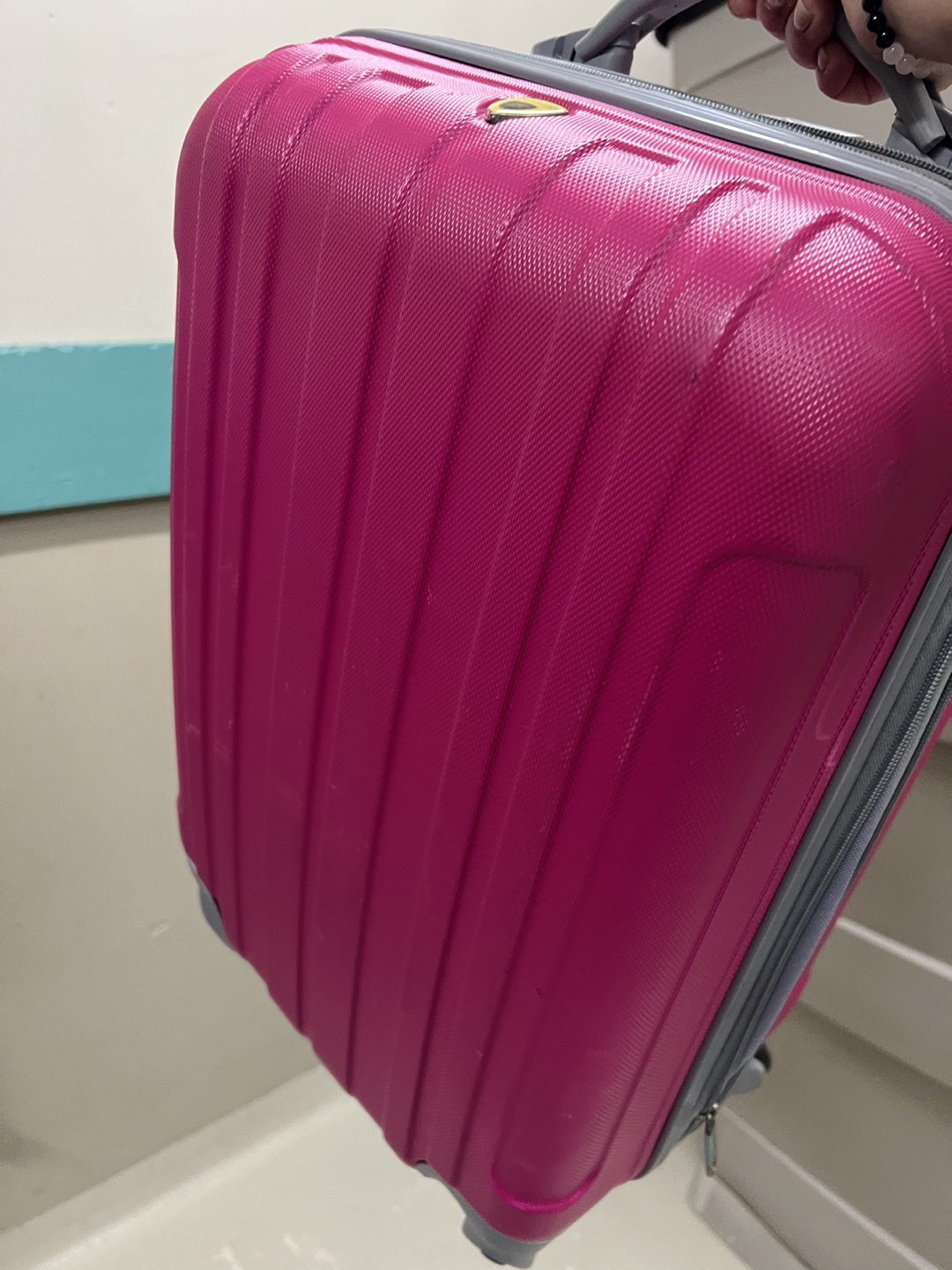 Suitcase 🧳 - photo 2