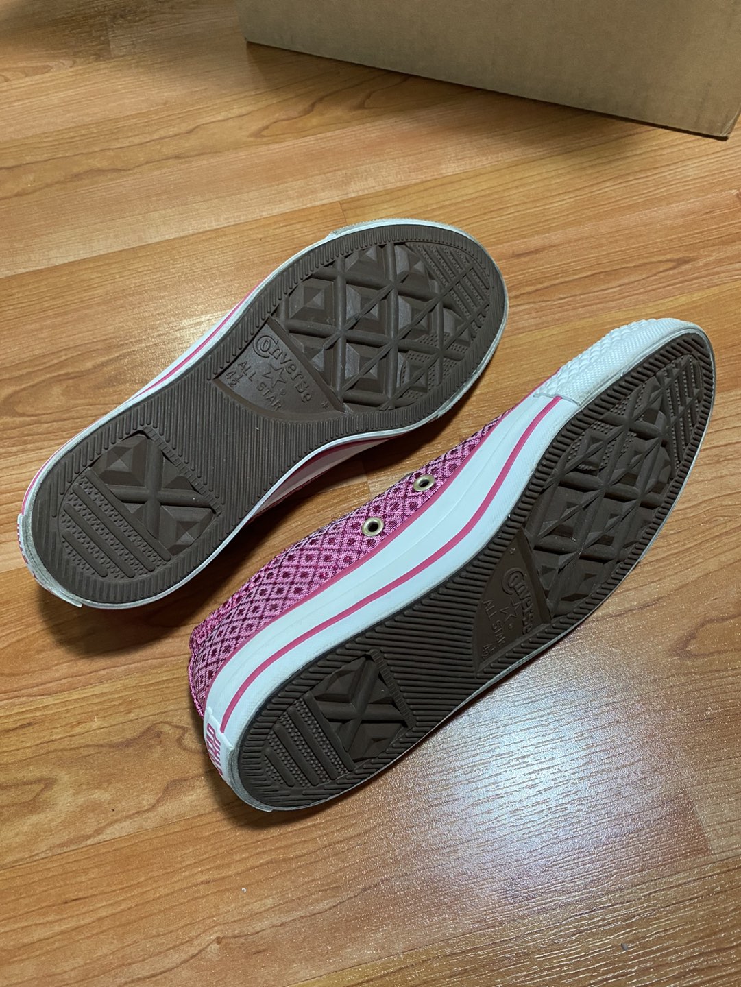 Converse All Star Pink Sparkle Sneakers Size 6.5 image indicator(4)